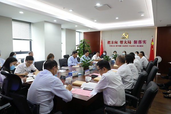 安徽尊龙凯时地产集团本部第二党支部开展学习 贯彻习近平新时代中国特色社会主义头脑 主题教育学习交流会